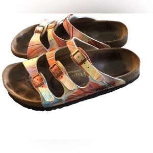 Birkenstock By Papillio Florida Sandals Size 40 EU- 9 US 3 Strap Hawaiian Print